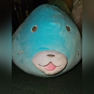Mochifuwa Azarashi Plush
